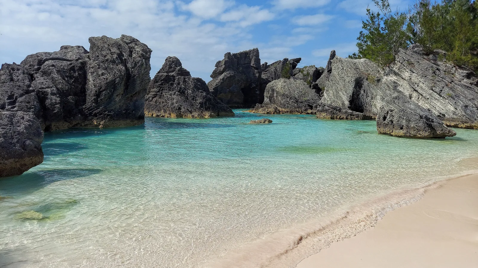 Travel view of Bermuda